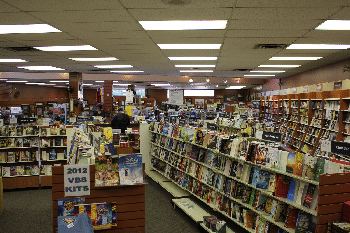 12-HULL'S Family Bookstores
